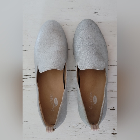 Dr Scholls silver suede loafers with wooden heel. Size 7.5. Excellent condition. - Picture 6 of 8